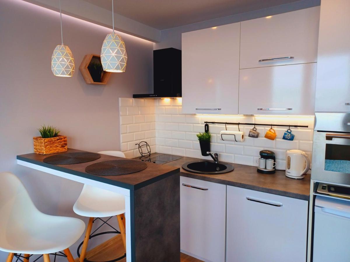 Apartment 8 Pietro Al Wyzwolenia